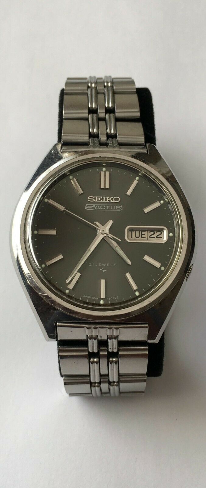 Vintage Seiko 5 Actus Watch 7019 8010 Automatic 21 Jewels