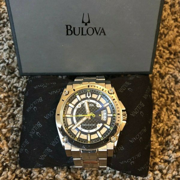 Bulova Precisionist 96B131 Wrist Watch FOR PARTS NOT WORKING