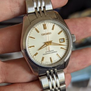 Seiko Spirit SCVS001 Price as of April 2025 | WatchCharts