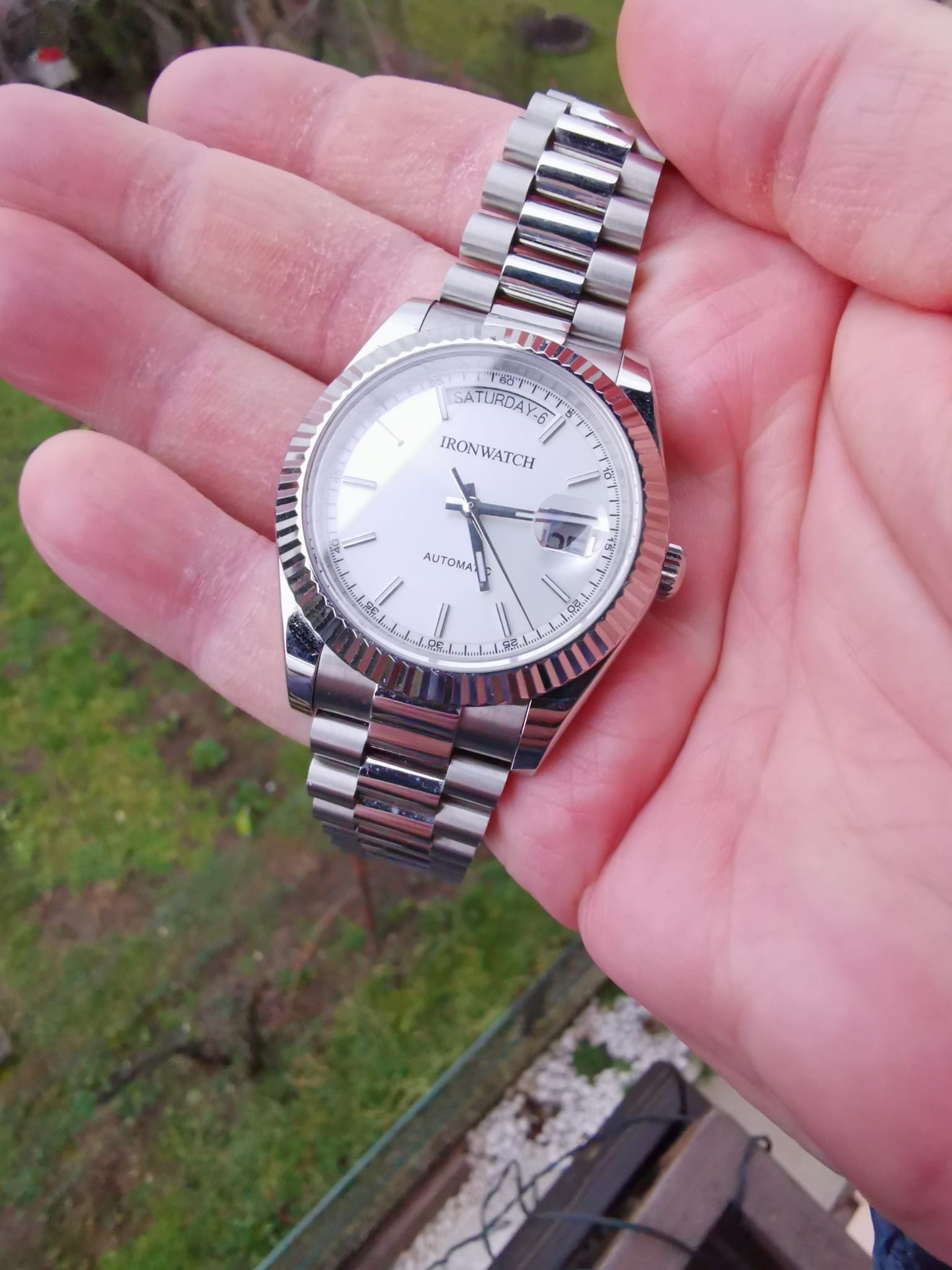 iron watch day date