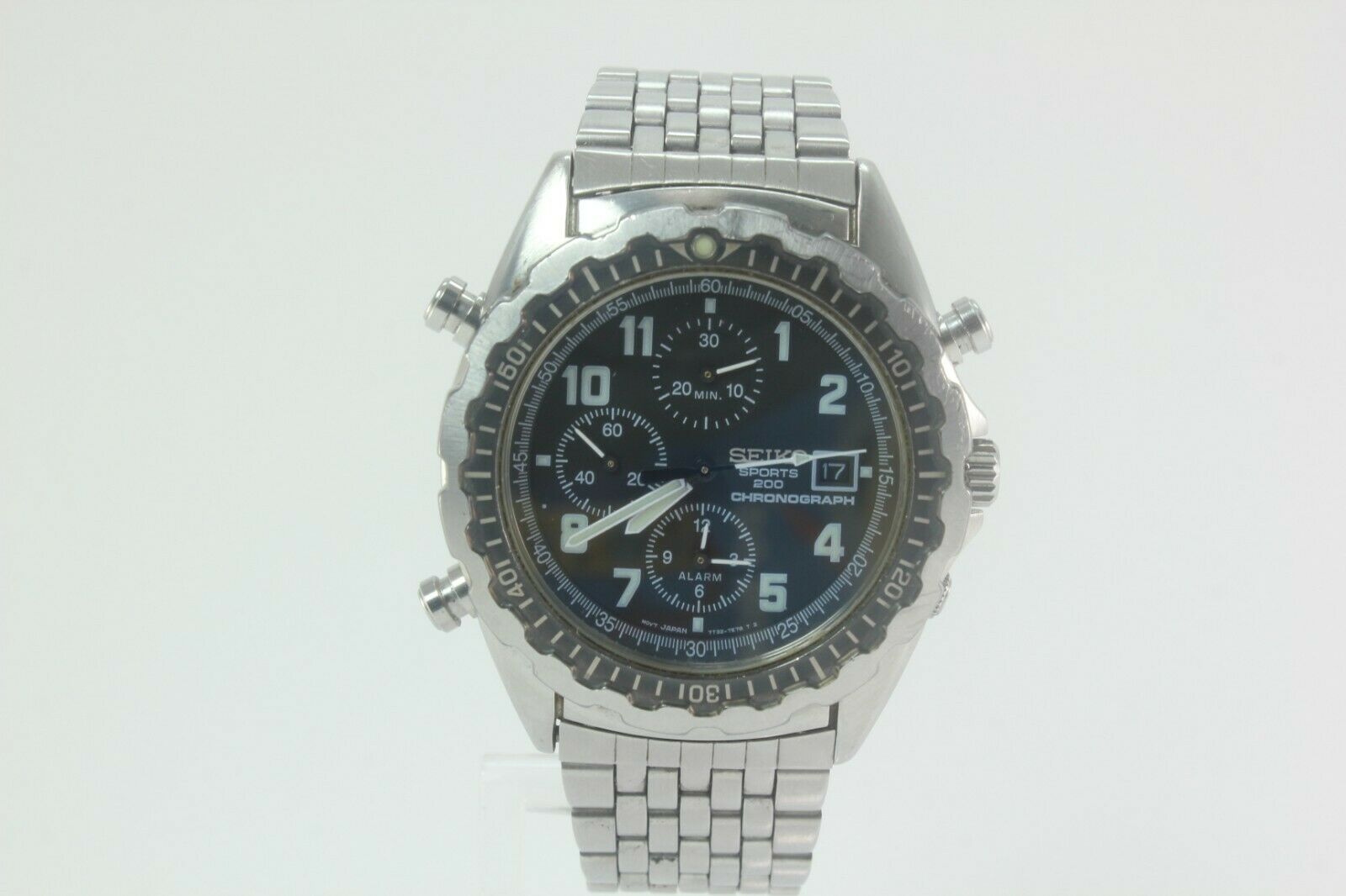 seiko sports 200 chronograph