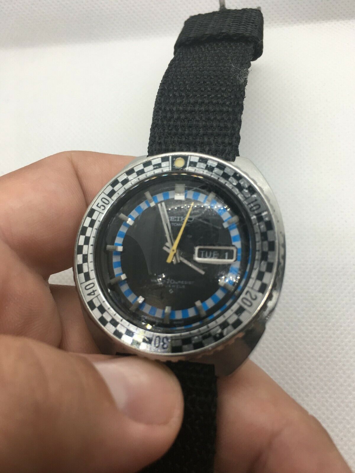 Seiko 6106 8229