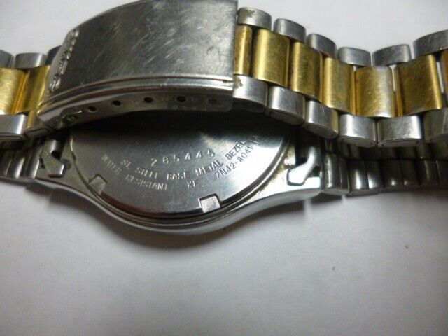 MEN S VINTAGE SEIKO WATCH 7N42 8041 NEW BATTERY MISSING CROWN FOR