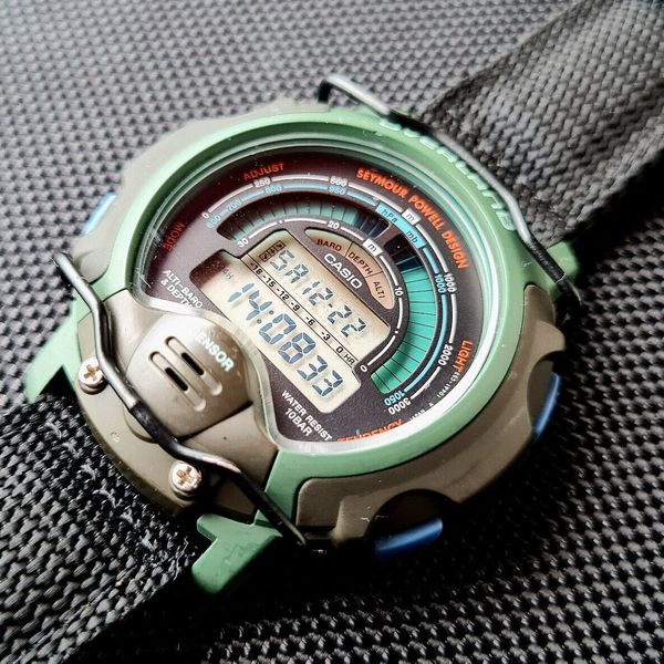 Casio Overland W-930 alti-depth amazing digital watch almost NOS JDM ...
