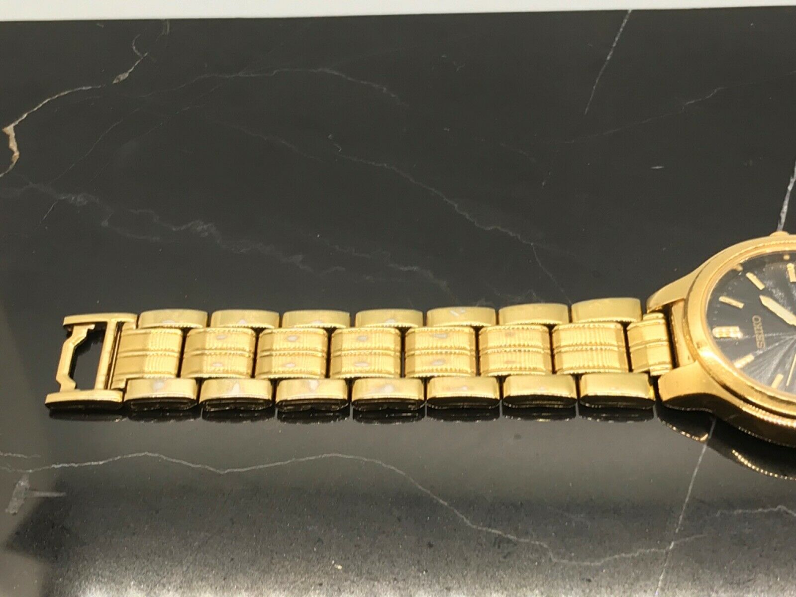 Seiko V701-2H10 Black Sunburst Dial gold tone band WR 50M Parts