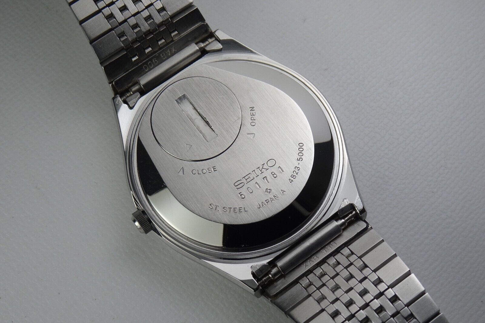 Vintage 1975 JAPAN SEIKO KING QUARTZ 4823-5000 Quartz