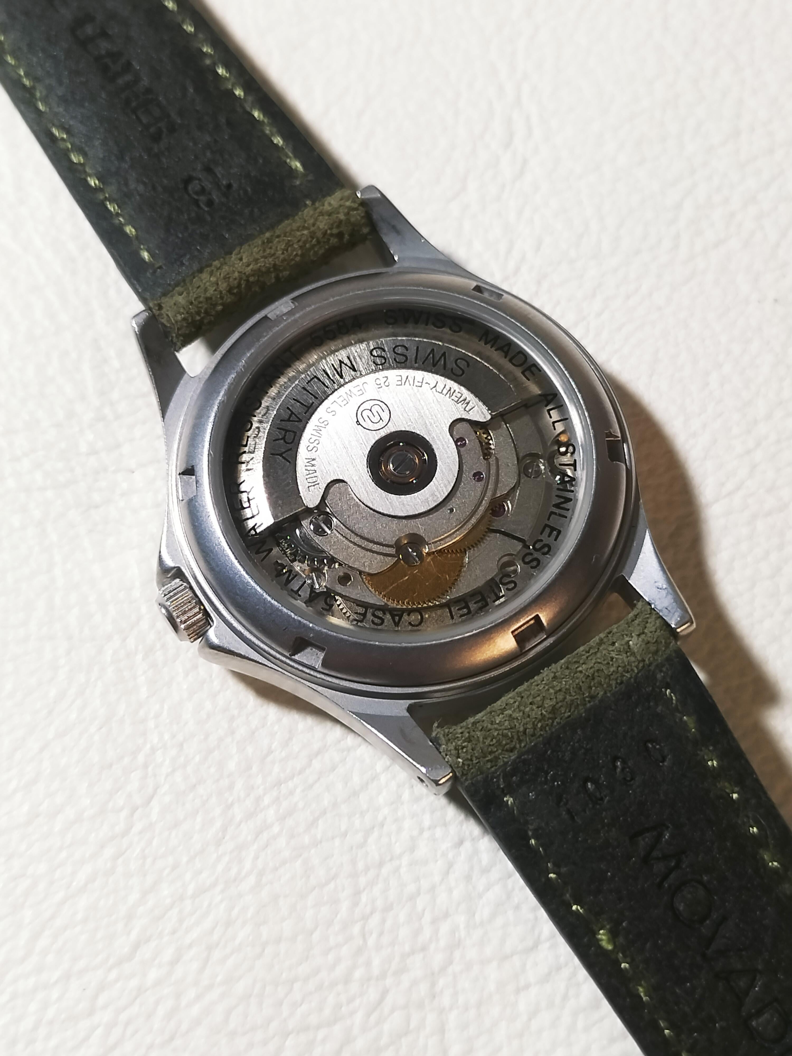 SWISS MILITARY 5584｜自動巻き・裏スケ｜ネイビー文字盤｜稼働品 - 2026