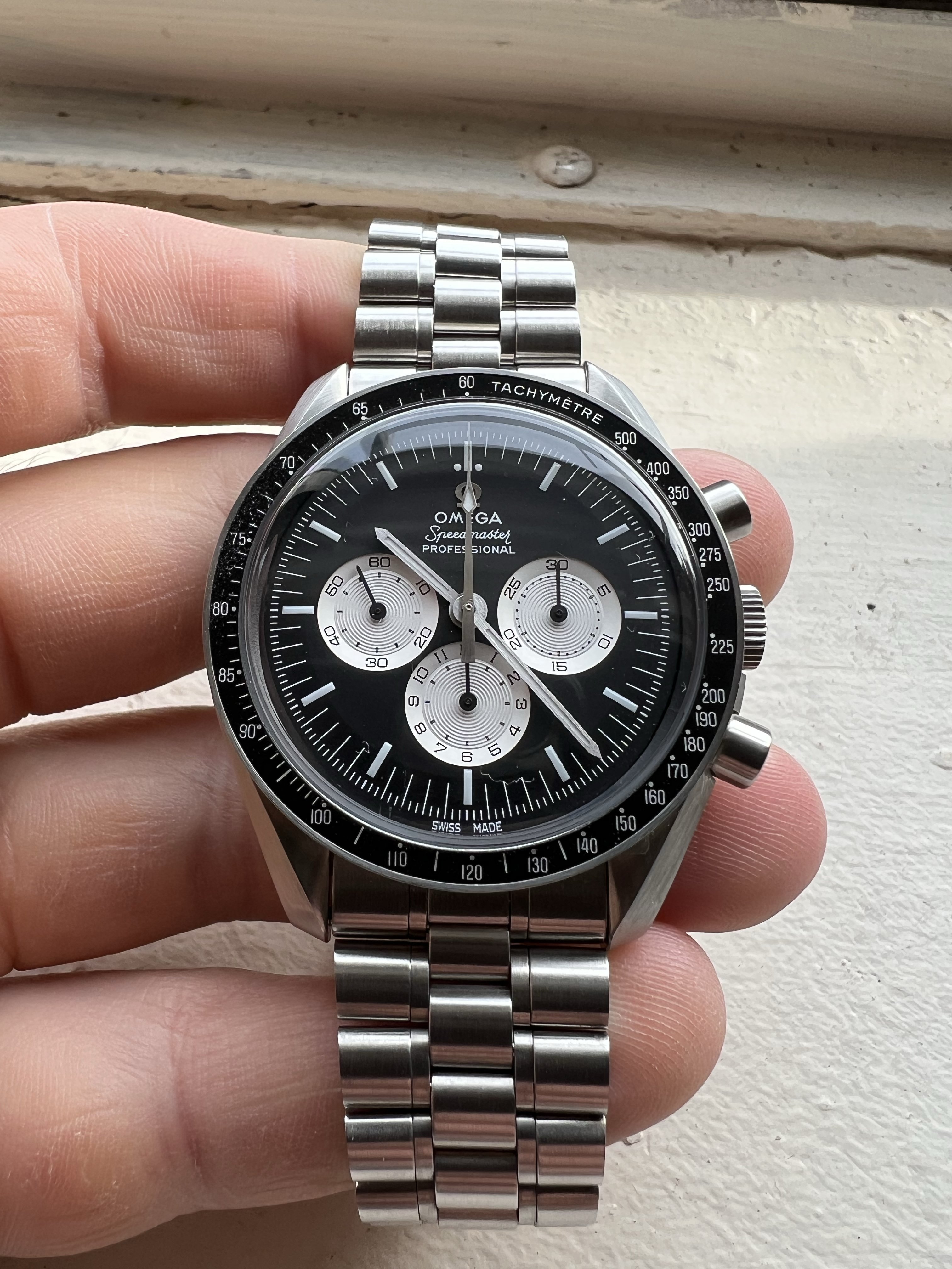 FSOT Speedy Tuesday 1 Omega Speedmaster WatchCharts Marketplace