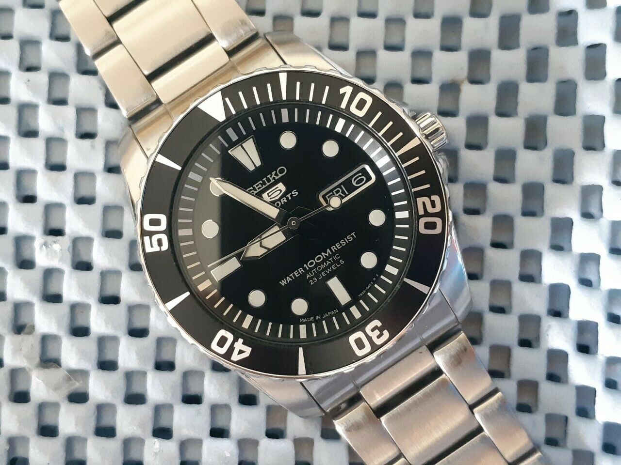 Guinness presse reagere Excellent Seiko Diver Watch SNZFK1 - "Sea Urchin" - Made in Japan |  WatchCharts