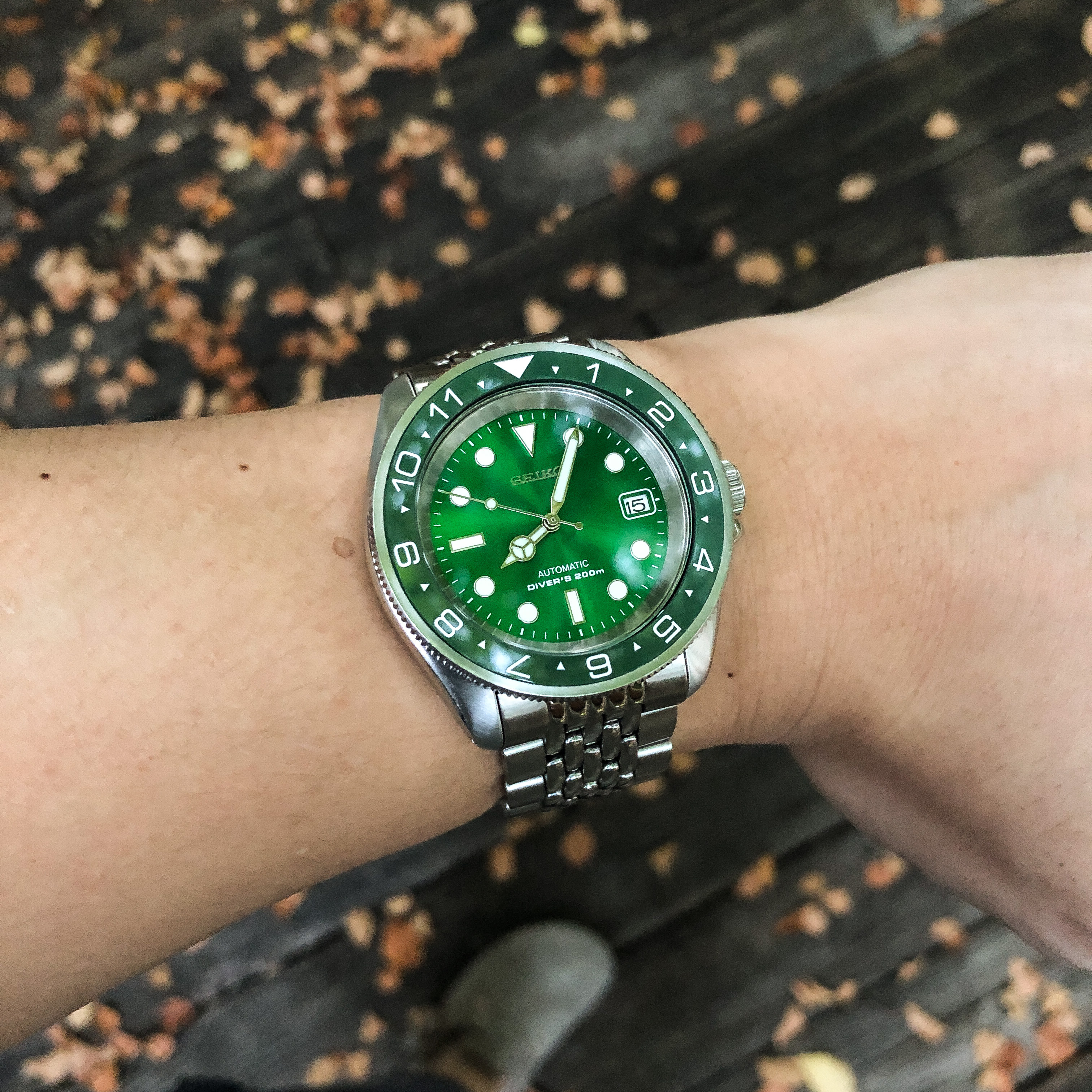 WTS] Seiko SKX007 Dual Time Hulk Mod in Excellent Condition | WatchCharts