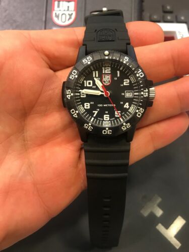 Luminox 39mm deals