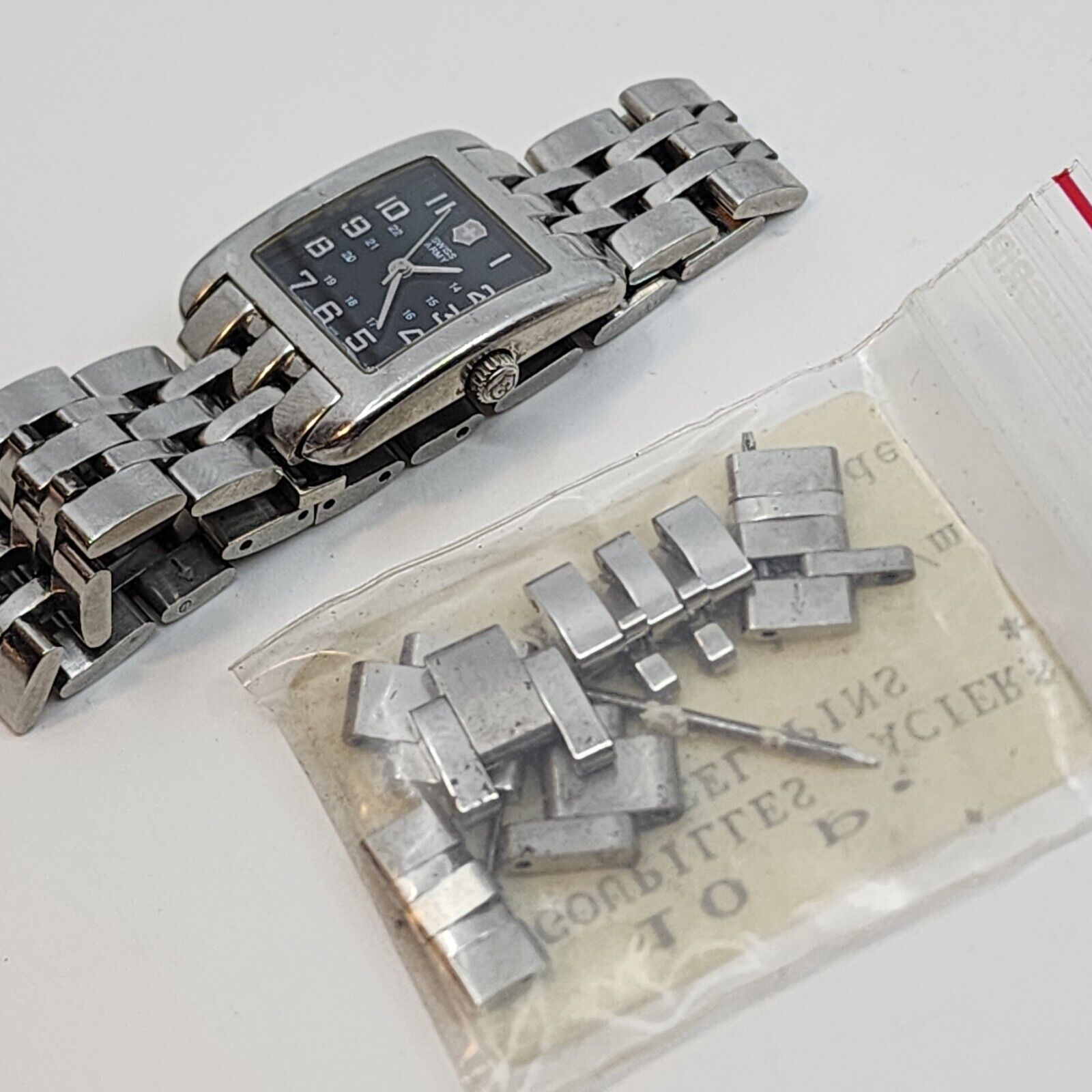 Swiss Army Lady Watch #24023 Victorinox Swiss Army Alliance Rectangle Ladies Watch 24023  main image 3