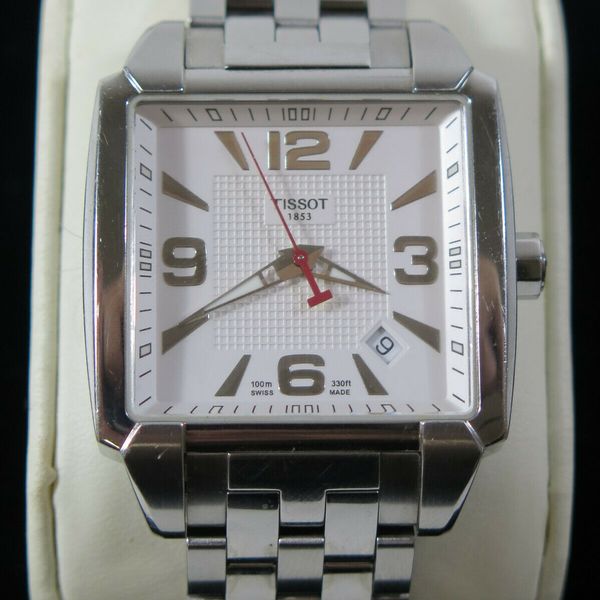 Tissot 1853 T005.510A Quadrato Sapphire Square Dial Men's Quartz