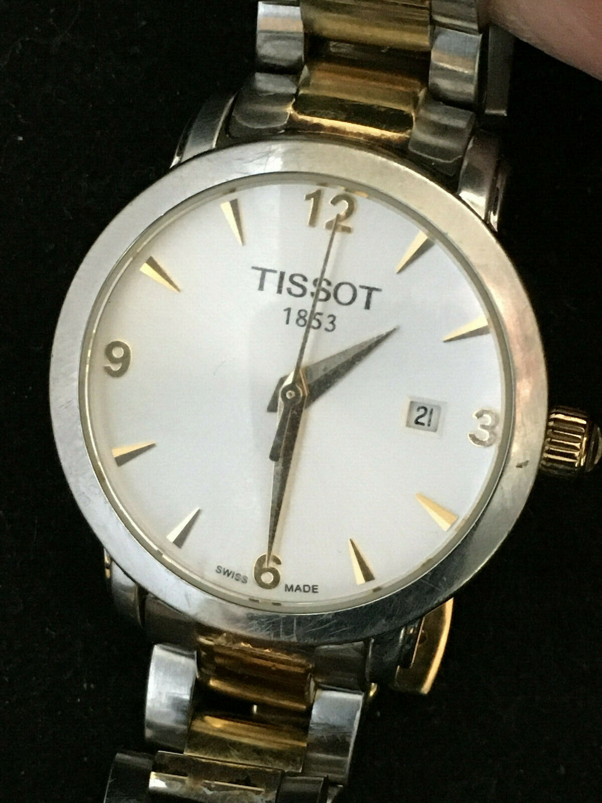 Tissot T057210A Saphirglas Quartz sehr gepflegt