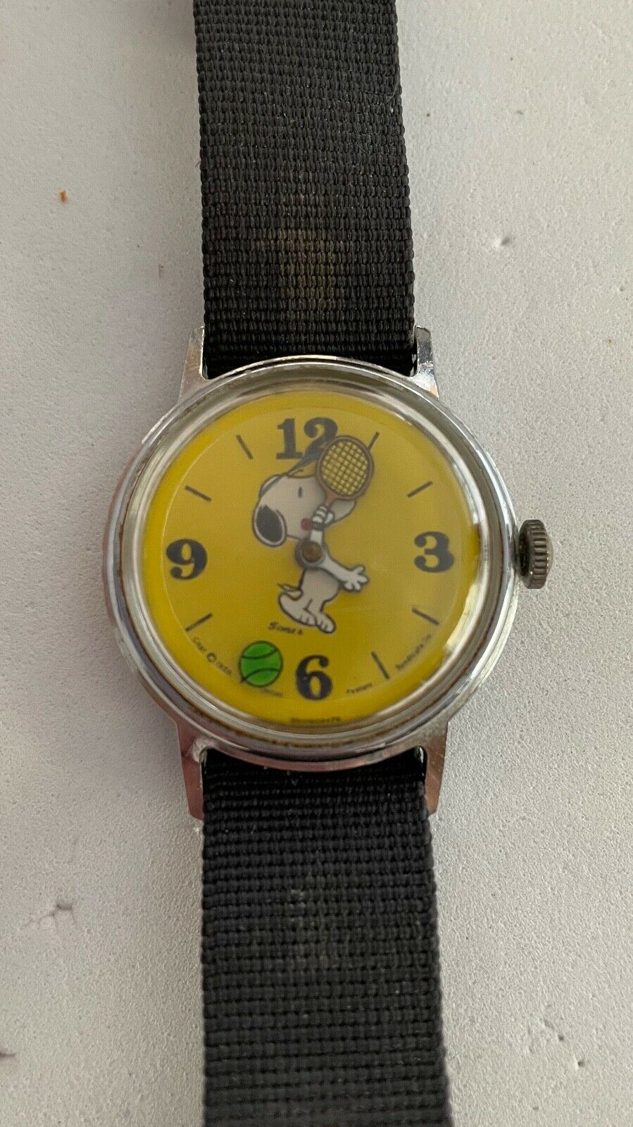 Vintage snoopy clearance tennis watch