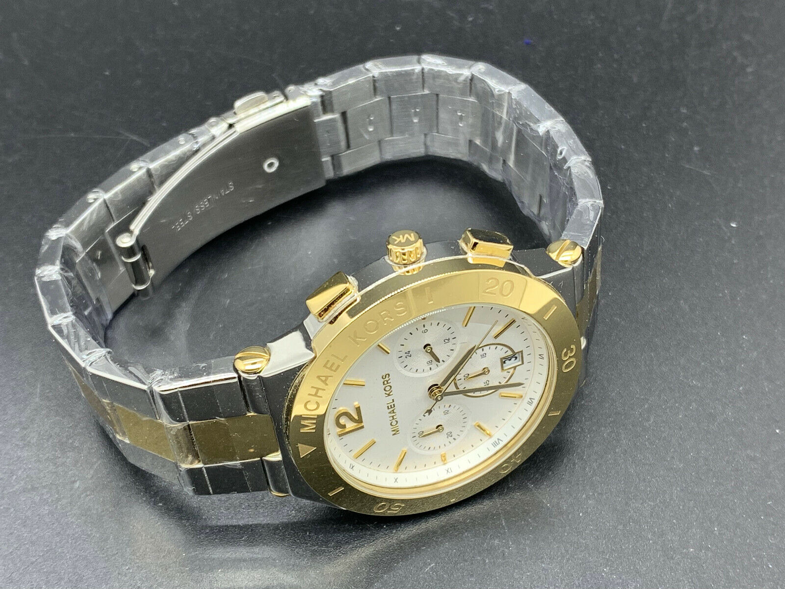 Michael Kors Wyatt Two-Tone Stainless Steel Chronograph Watch, model MK5934 MICHAEL KORS Wyatt Chronograph Silver Dial Two-tone Men main image 3