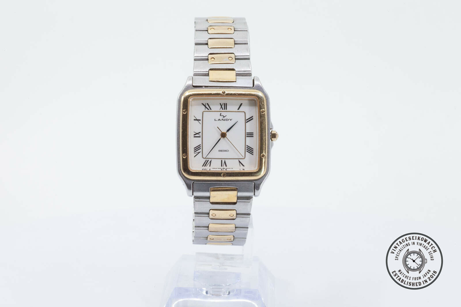 VINTAGE SEIKO LANDY 5P31-5200 MENS WATCH NEW BATTERY JAPAN
