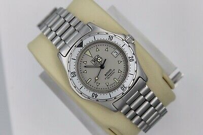 Tag Heuer 972.013 Gray 2000 SS Watch Women Men Midsize Sport