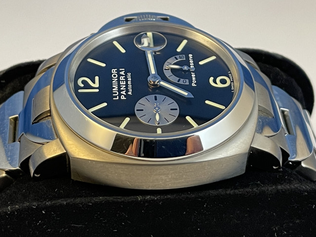 Panerai pam discount 171 titanium price