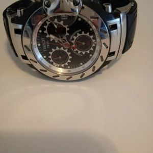 (希少) Tissot MotoGP 2005 限定時計セット Tissot MotoGP 2005 Limited Edition Chronograph for $628 for