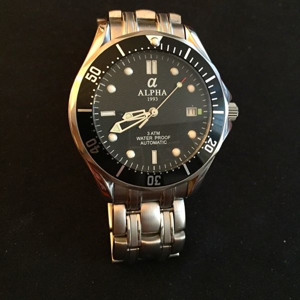 Alpha Dial SOLD Alpha Seamster homage. Black dial. original bracelet plus mesh ...