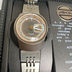RARE VINTAGE 90s ALBA AKA by SEIKO BULLHEAD V707-0A20 Brown/Beige