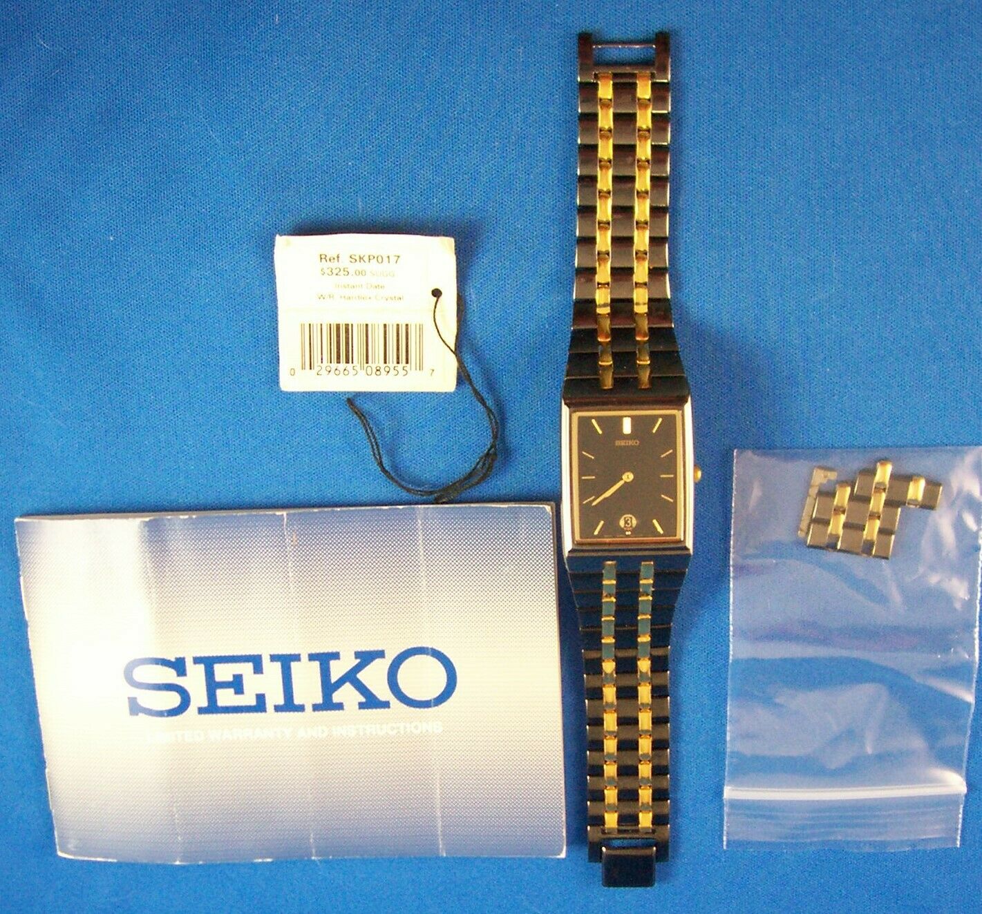 SEIKO Men's 7N39-5A29 R1 Black/Gold Tone Watch W/Date Box and Papers |  WatchCharts