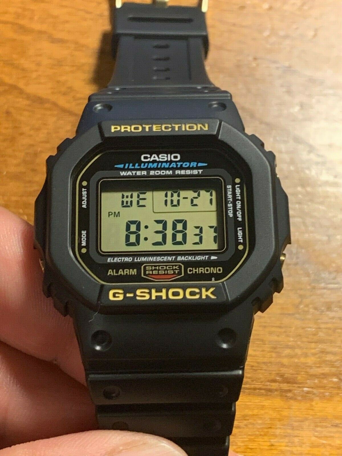 Casio G Shock DW560