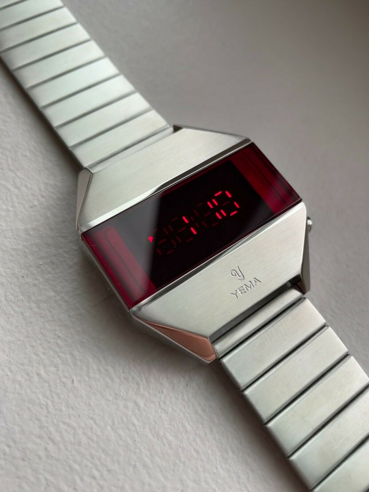 867699_4
