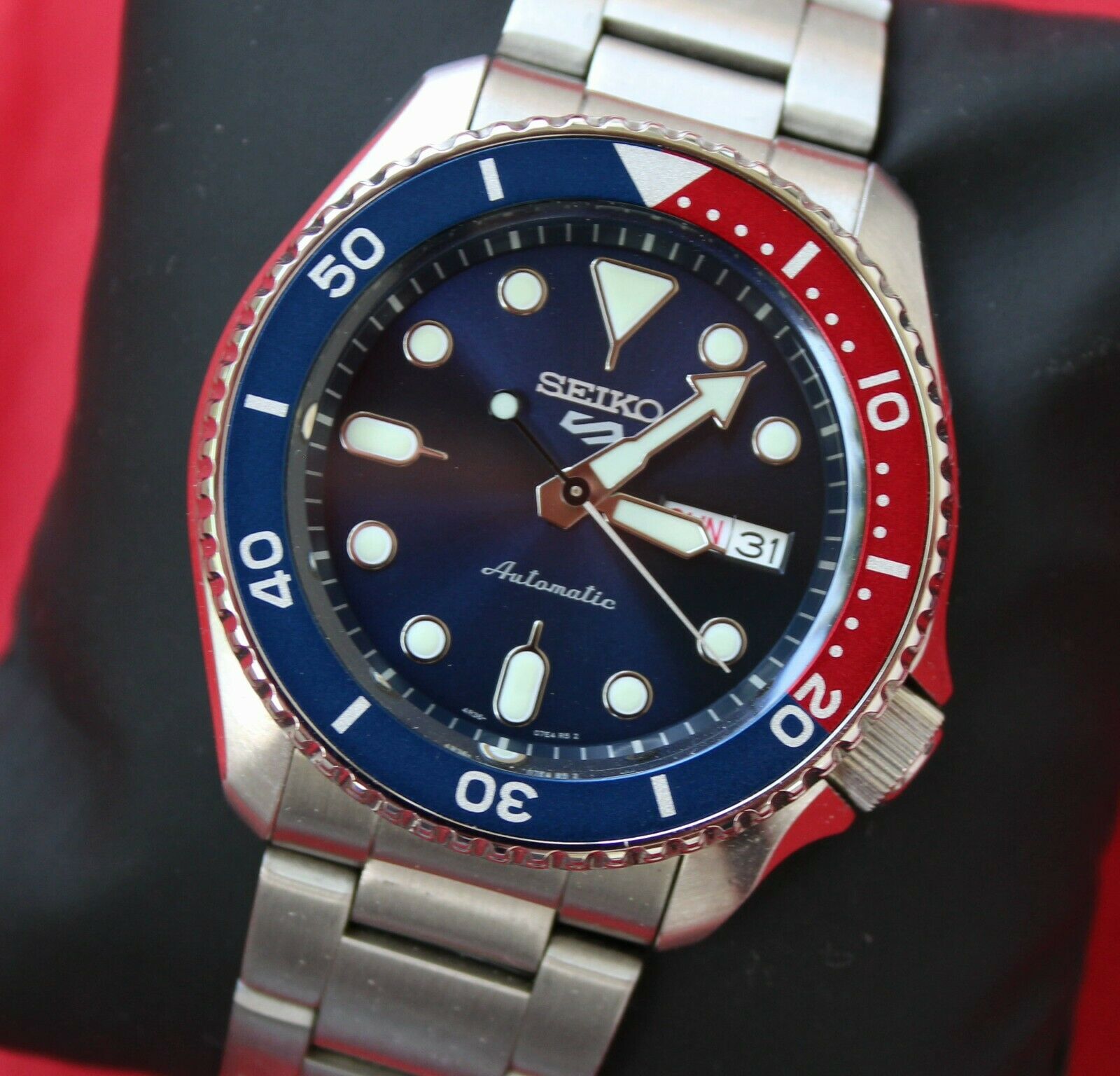 SEIKO Sports srpd 53K1 Automatic Day-Date Stainless Steel Mens