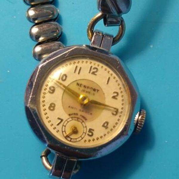 Vintage Newport 7 Jewels Oris Watch CoLadies Watch CLEAN and WORKING