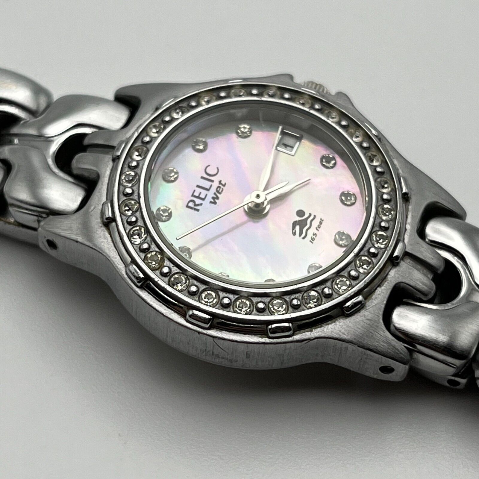 Silver relic outlet watches womens