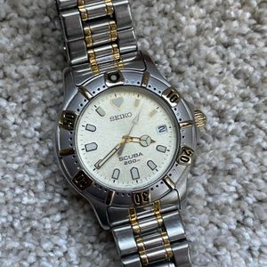 Vintage 1988 SEIKO Quartz Diver watch [SCUBA 200m] 5H25-6030