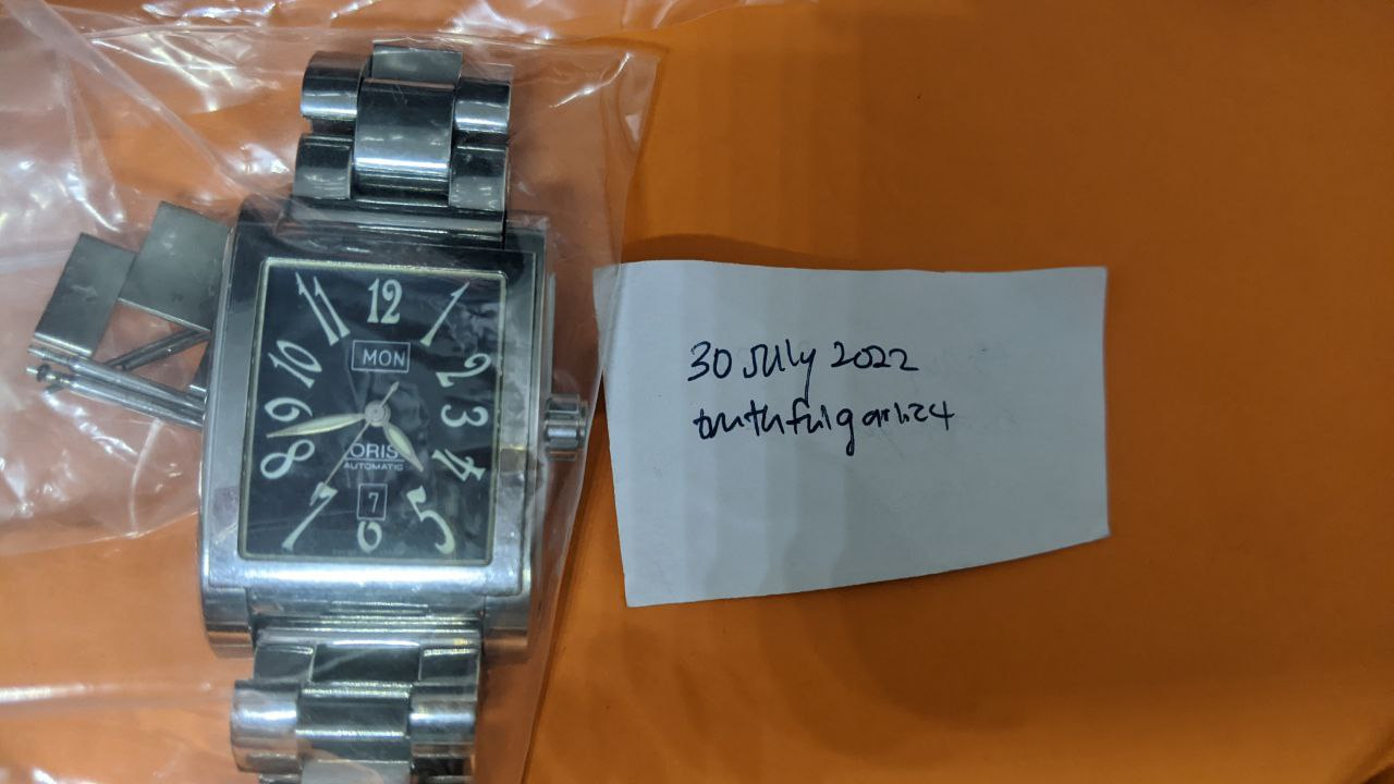 WTS ORIS Rectangular Day Date Automatic 7525 for 399 PRICE