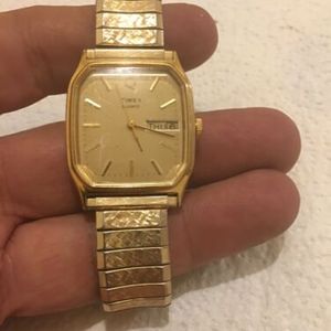 VINTAGE TIMEX SPORT DAY AND DATE CLASSIC SQUARE QUARTZ MEN'S GOLD WATCH |  WatchCharts