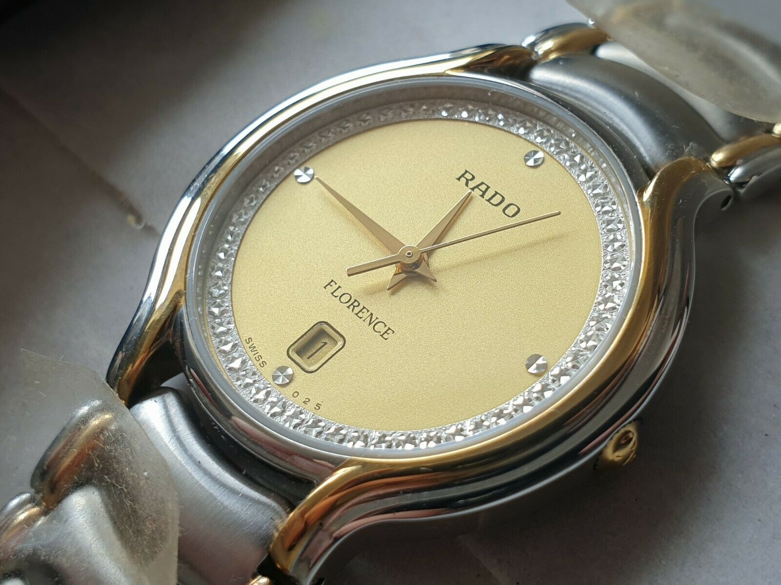 Rado Florence Mens Watch Authentic Quartz NEW Rare 129.3644.4025