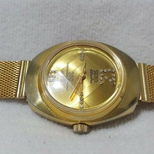 Seiko Electra Vintage 360 Unbreakable Mainspring Gold Tone With Diamonds  12/6 | WatchCharts