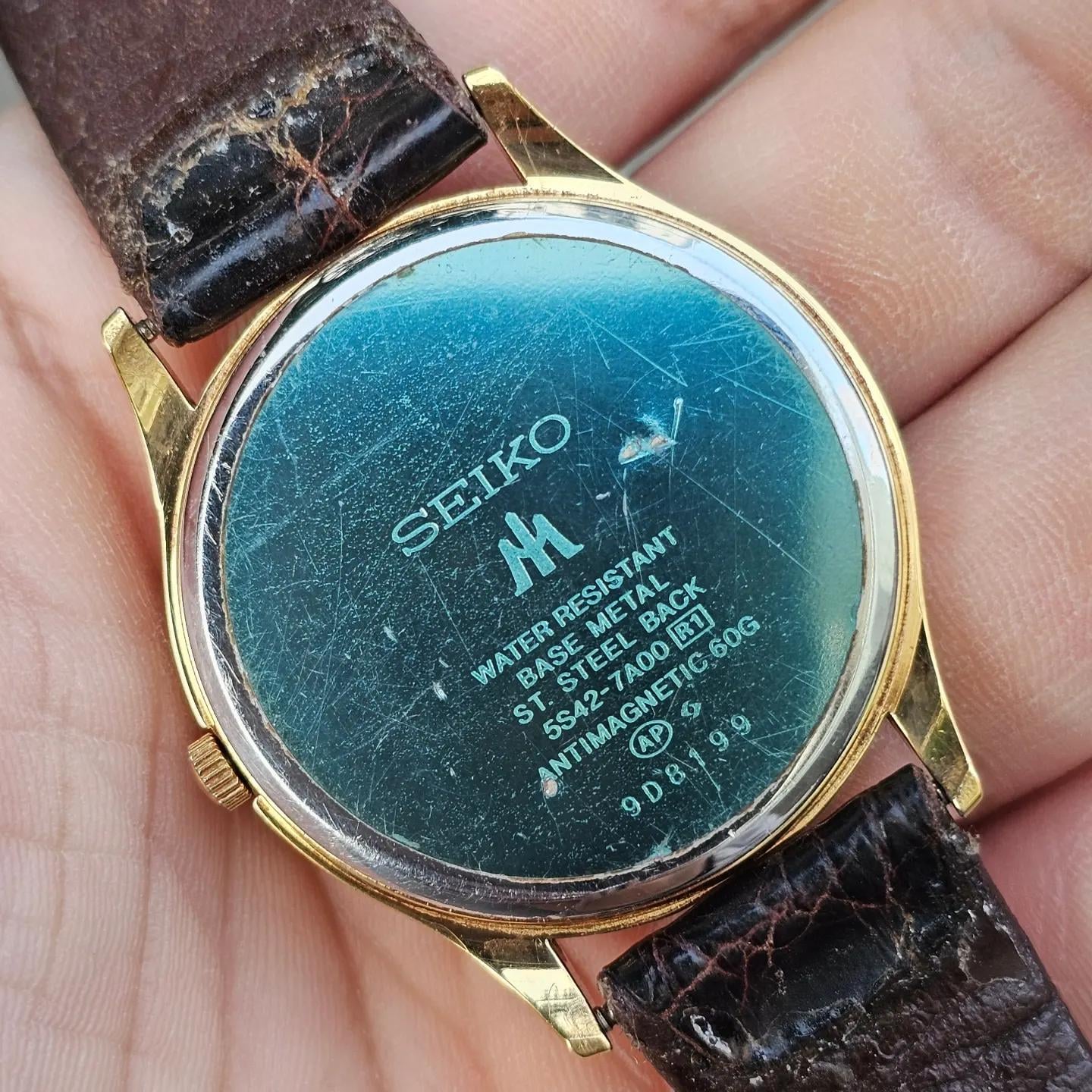 SEIKO セイコー 5S42-7A00 R1 マジェスタ ゴールド文字盤 クォーツ 