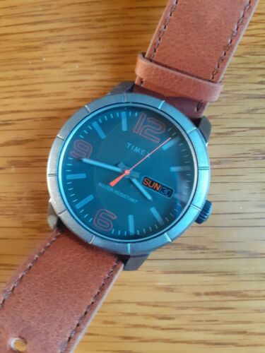 timex tw2r64000