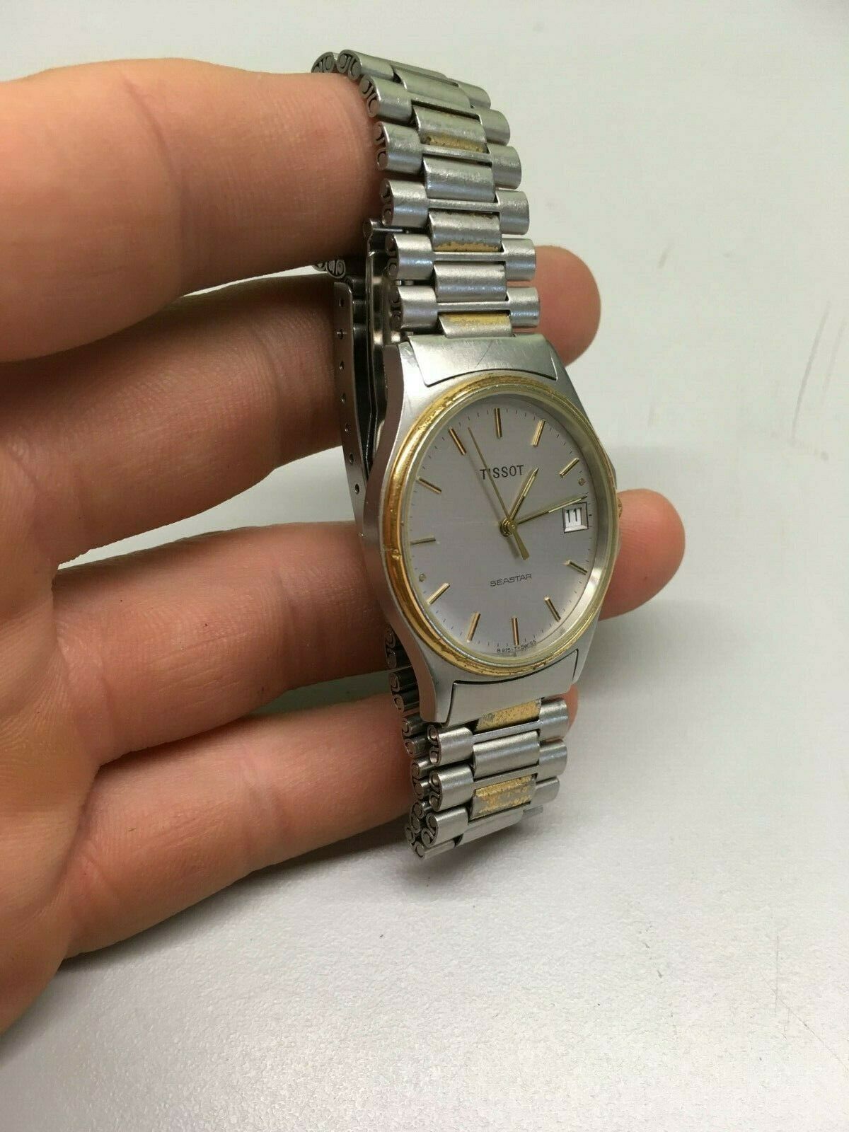 Retro mens TISSOT SEASTAR B.975 all original quartz watch new
