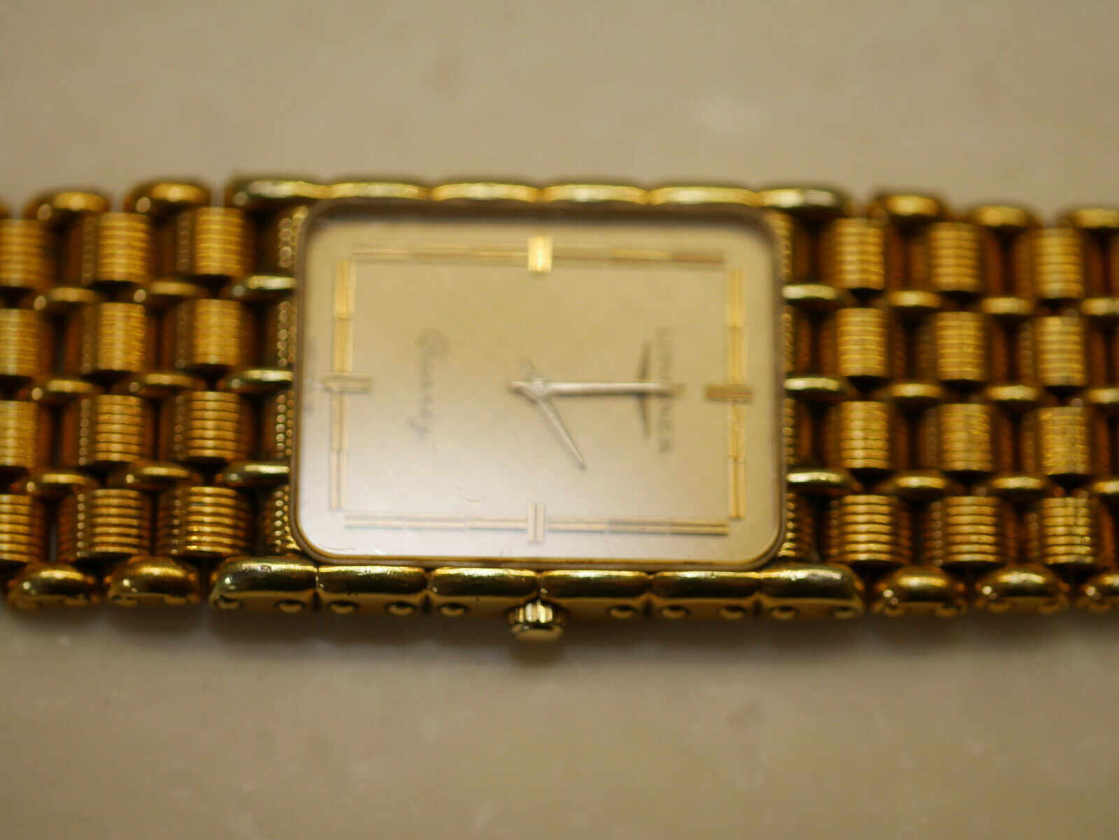 Vintage Longines MZ5712 Swiss 0961 Quartz Gold Tone Mens Watch CMZ