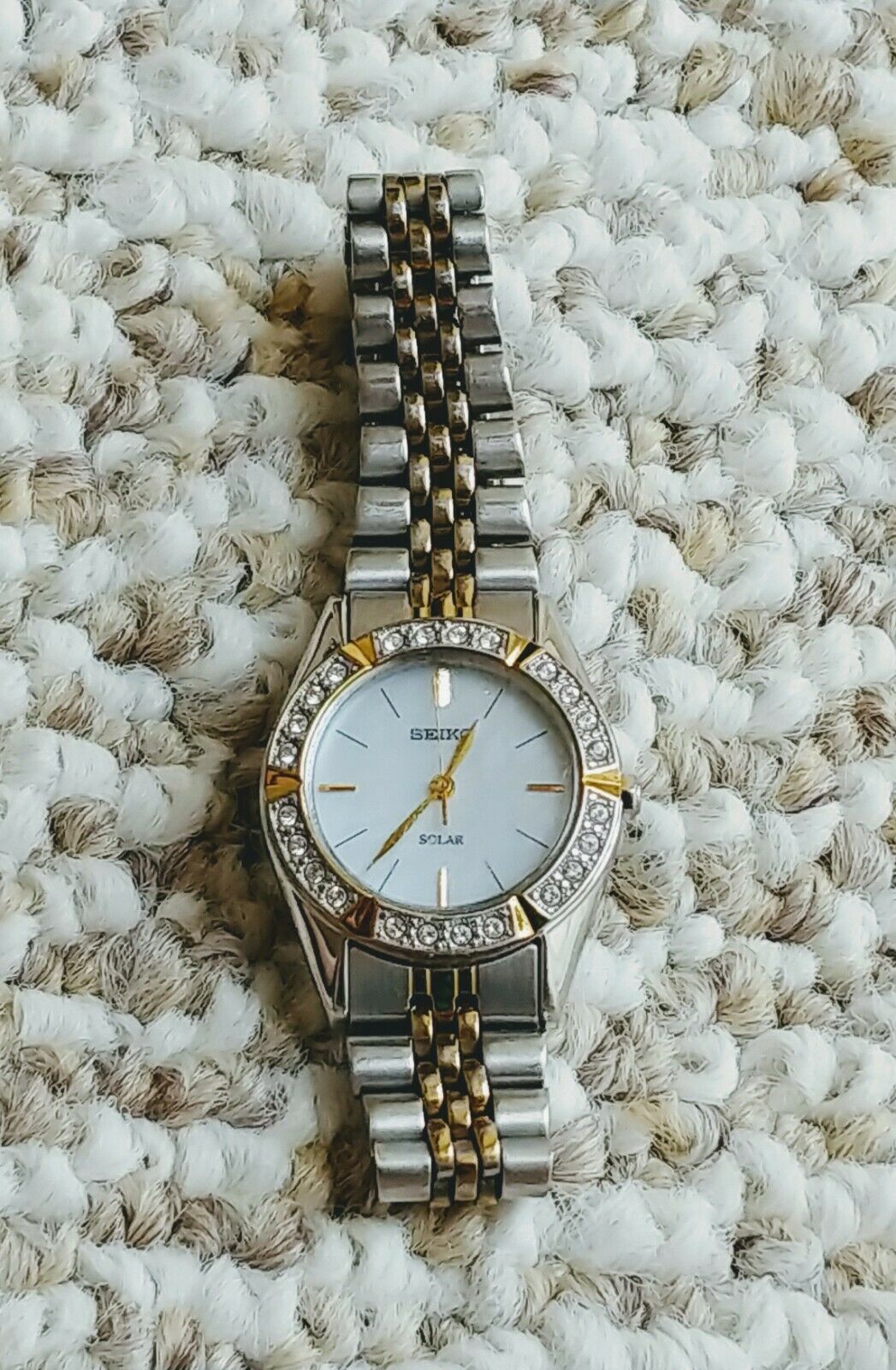 SEIKO LADIES SOLOR WATCH V117-0AN0 WITH MOP DIAL FOR PARTS OR