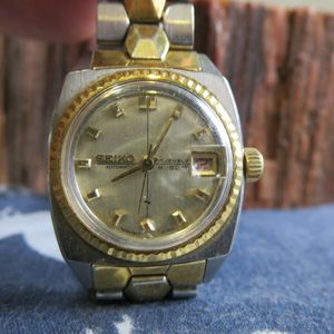 Vintage Seiko Sea Lion Ladies Hi Beat 2205-0260 Watch Repair Parts RP26 |  WatchCharts