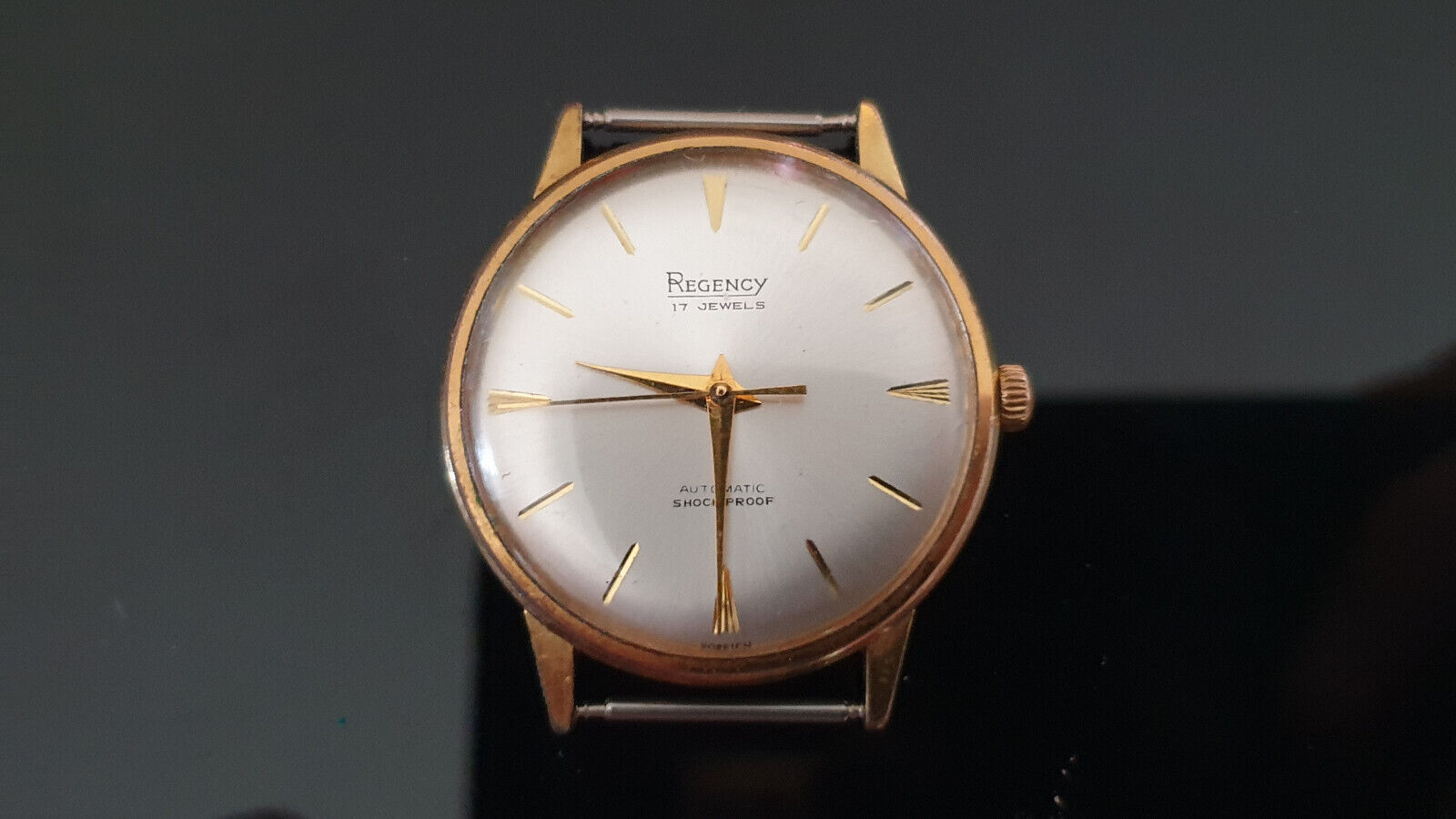 Regency 17 jewels online gold watch