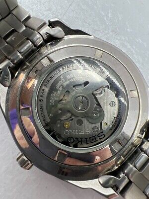 Seiko Gent s Wristwatch 7S26 04H0 Water Resistant Watch