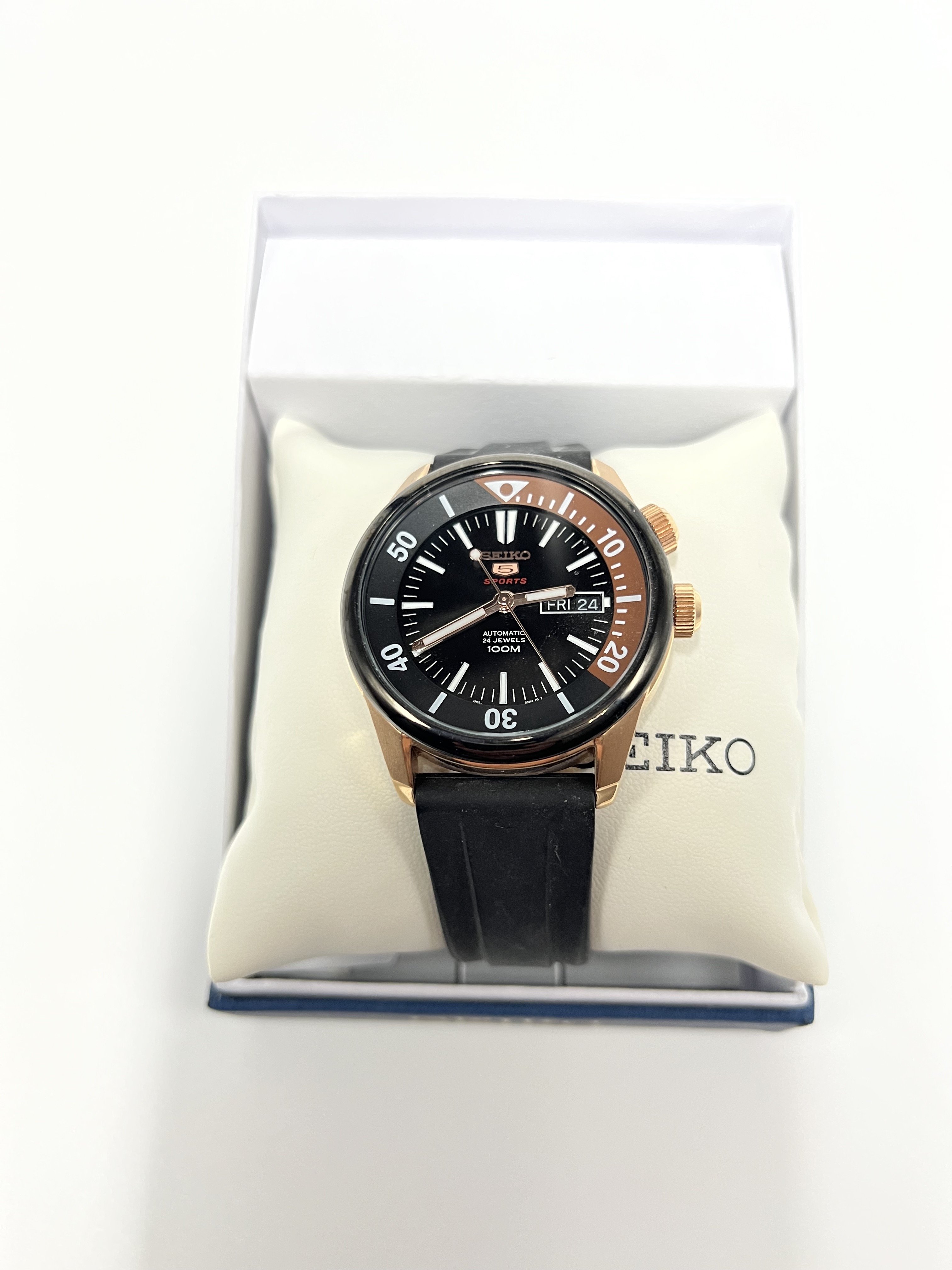 Seiko Series 5 Automatic Black Dial Men s Watch SRPB32 WatchCharts