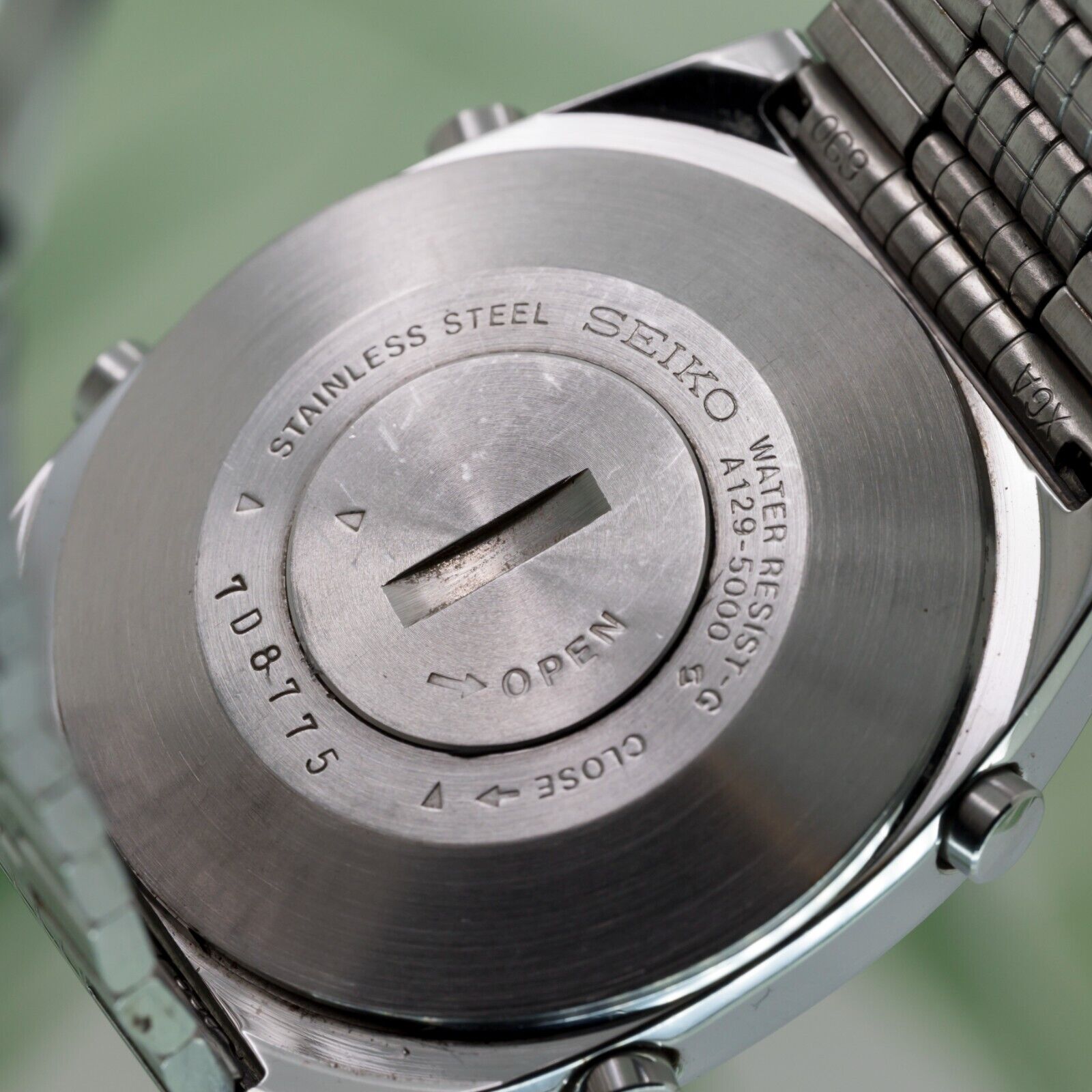 1977 SEIKO A129-5000 QUARTZ CHRONOGRAPH VINTAGE DIGITAL WATCH 