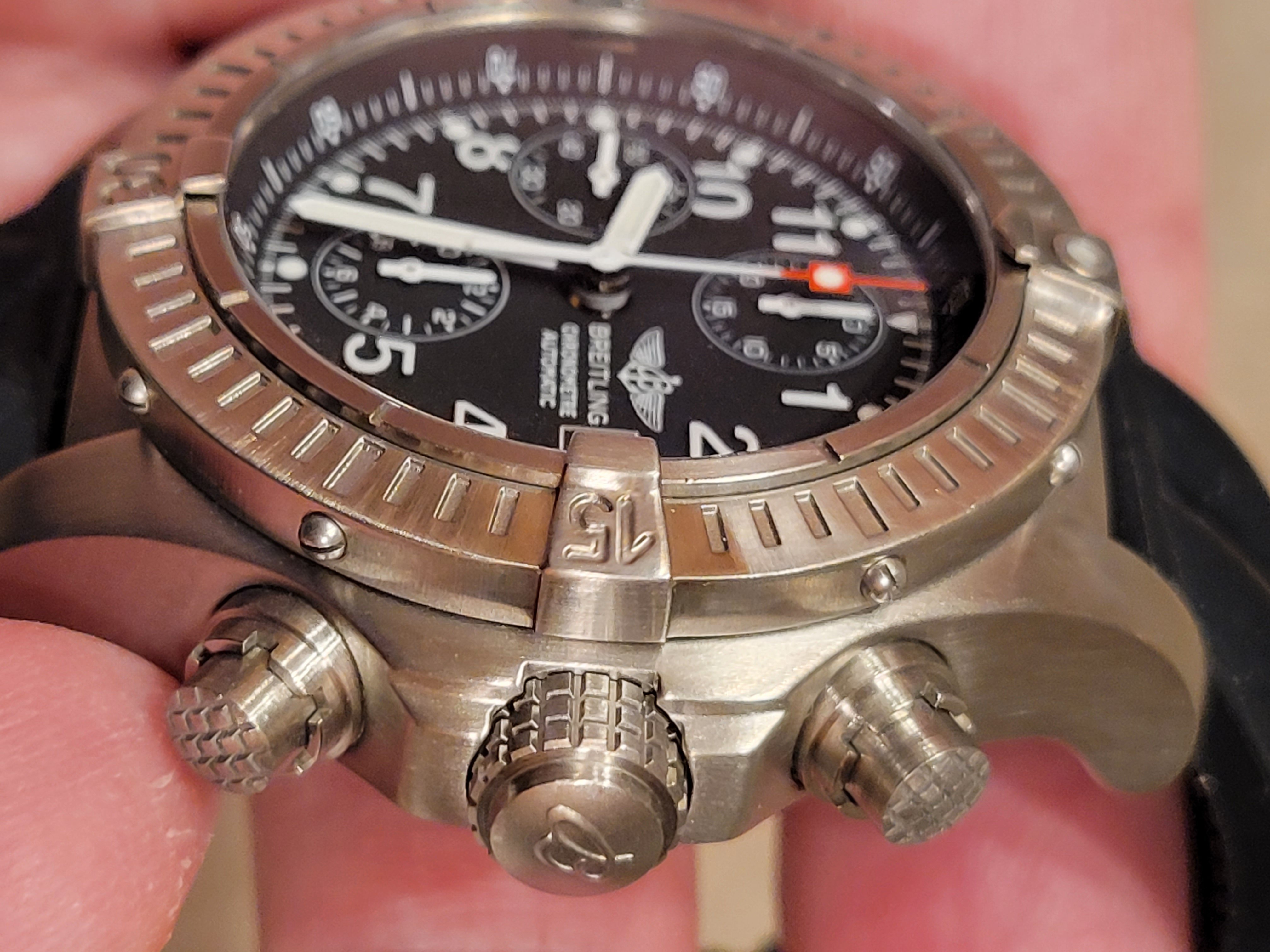 Breitling chrono avenger on sale titanium