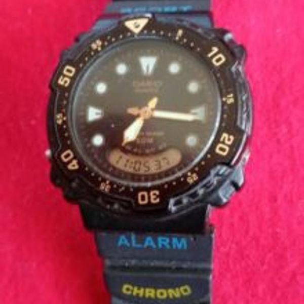 Casio AW-305 Analog Digital Mens Quartz Watch. Runs With Issues. See ...