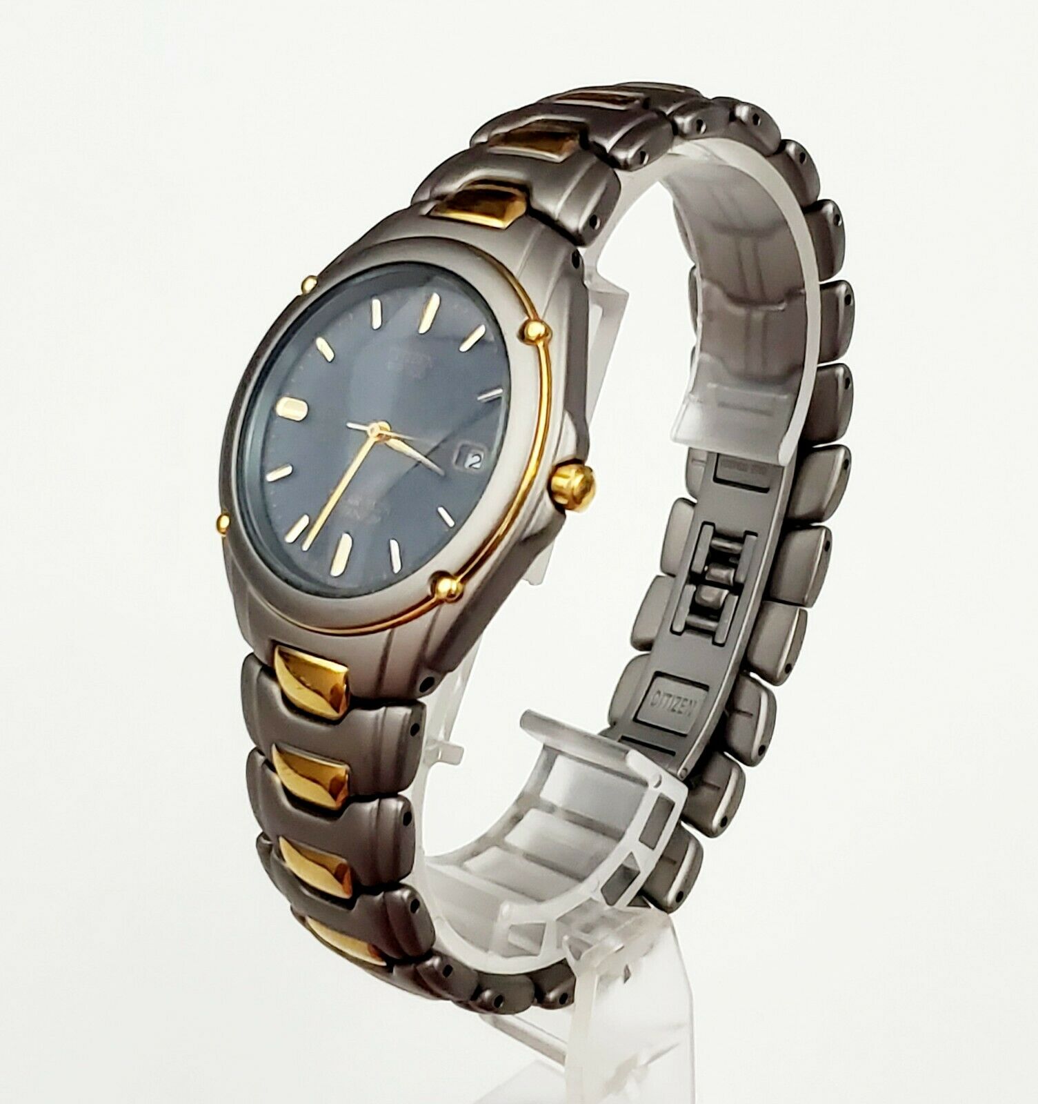 Men Vintage 1998 TITANIUM SOLAR Watch CITIZEN Eco-Drive 